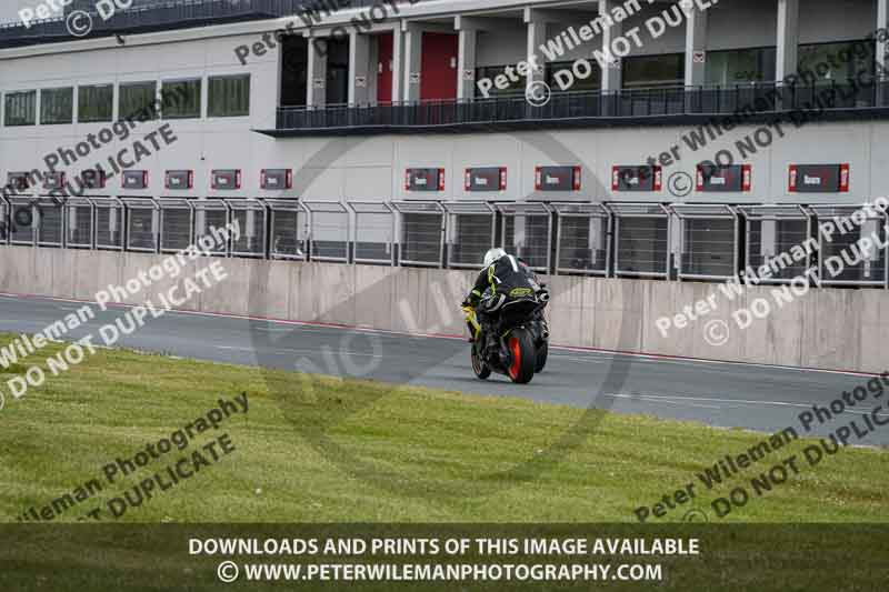cadwell no limits trackday;cadwell park;cadwell park photographs;cadwell trackday photographs;enduro digital images;event digital images;eventdigitalimages;navarra;no limits trackdays;peter wileman photography;racing digital images;trackday digital images;trackday photos